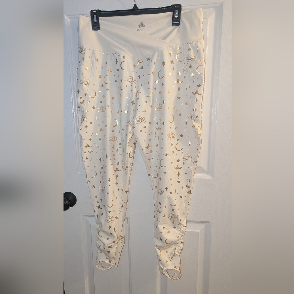 Disney Aladdin Logo Cream And Gold Leggings